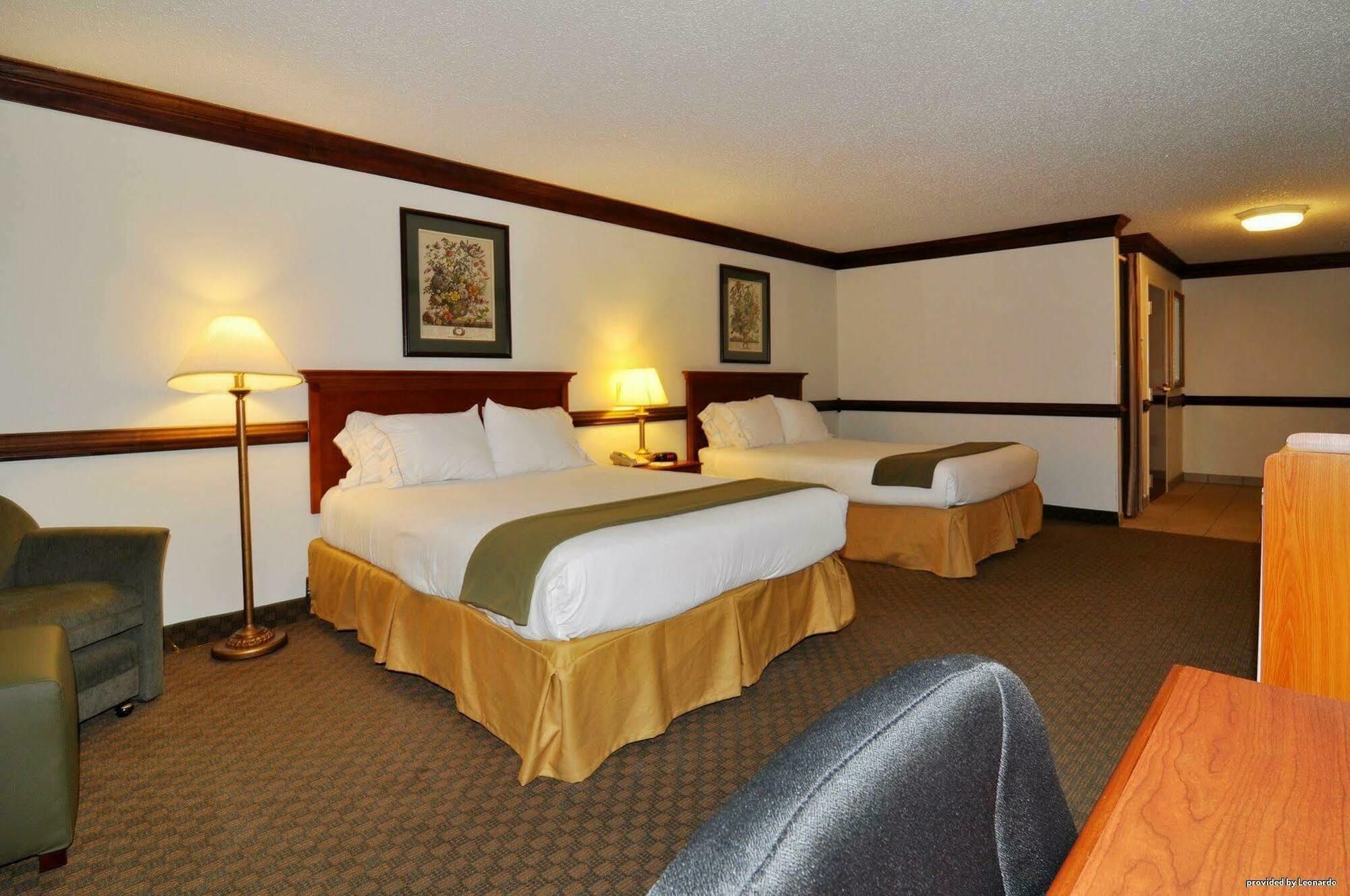 Best Western Plus South Hill Inn Eksteriør bilde